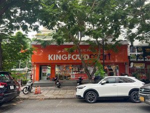 gấp. chủ thiện chí gửi bán gấp shophouse góc đường số 6 trung tâm phú mỹ hưng, 327m2, giá 35 tỷ
