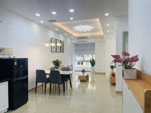 cho thuê nhanh căn hộ chung cư sky garden 2, diện tích 71m2, giá 15tr/tháng, nhà mới