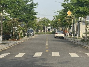 bán gấp 2 nền đất liền kề sân bay quốc tế long thành, 1ty2/nền, shr.