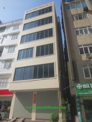 cho thuê nhà khuất duy tiến 55m2*5t, nhà mới, mặt ngõ thoáng, giá 17tr/tháng