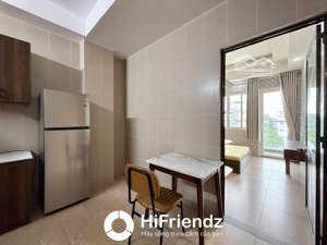 ~40m2 luxury apartment | 1 phòng ngủ tách bếp bancol, thang máy tiện nghi sát q5 q1 q10
