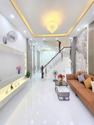 bán nhà 2 lầu hxh 2174 huỳnh tấn phát, phú xuân, giá chỉ 5.25 tỷ