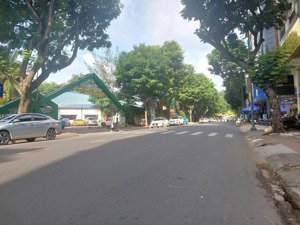 nhà đất vàng kinh doanh, cao thắng, quận 10, có sẵn dòng tiền thuê, 66m2, 43 tỷ.