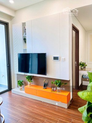 căn hộ 1pn, 43m², full nội thất, hướng tn, giá 3.4 tỷ, sẵn hợp đồng mua bán