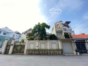 9x20m bán nhà đường thành thái, gần 3 tháng 2 quận 10, kết cấu 1 trệt 2 lầu sân thượng