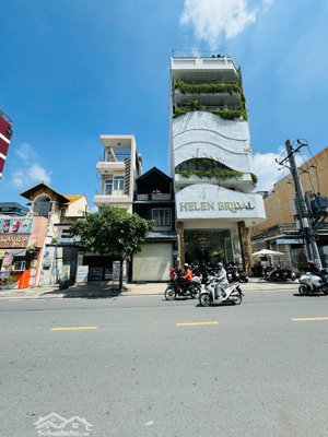 mặt tiền tân sơn nhì khúc sung nhất gần ngã tư, 4.2x25m 2 lầu giá 20.7 tỷ