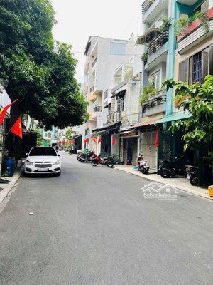 bán nhà k300 tân bình 5 tầng 11 phòng, thang máy, hẻm 10m có vỉa hè, cho thuê 50tr/tháng,dt 5/6x17m