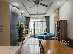 kẹt tiền cần bán gấp chung cư screc tower 76m2 2pn2wc 2ty100 triệu
