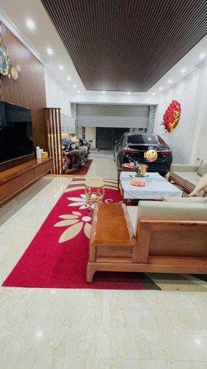 tuyệt phẩm ! láng hạ, phân lô ô tô tránh, dừng đỗ, thang máy, ở, kinh doanh, văn phòng đỉnh. 6 tầng