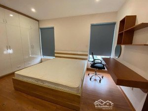 chủ nhà cần bán gấp căn 2pn 72m2 - 3pn 103m2 giá rẻ view đẹp sẵn sổ lh 