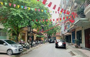 tt nguyễn khánh toàn: ô tô đỗ cửa 70m2, 3 ngủ gần công viên nghĩa đô, trường cấp 3 cầu giấy, ở ngay