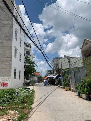 bán nhà 4 tầng đường hà huy giáp phường thạnh xuân q12,dt52m2(4m x13m). hẻm ô tô 4,6 tỷ