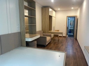 bán nhà tây hồ nhà mới 5 tầng full nội thất 2 ngõ thông 20m ra hồ tây