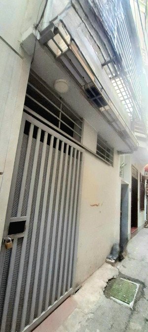 chính chủ gửi bán nhà cấp 4 nguyễn thái học hà đông. 41m2. full tiện ích khu vực