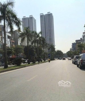 chính chủ gửi bán nhà nguyễn khuyến, hà đông. diện tích 96m2, mt 4,5m, 5 tầng