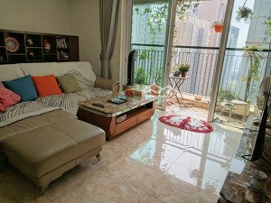 tại seasons avenue chính chủ nhờ em bán căn 3 ngủ 100m2 view bể bơi siêu mát giá có 8.x tỷ [x5]