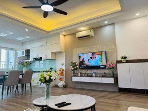 chấp nhận cắt lỗ căn hộ 55m2, 2pn đầy đủ nt chung cư sdu 143 trần phú