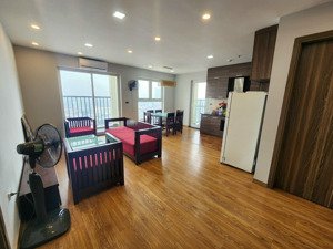 chính chủ cần cho thuê căn 2n 90m2 đủ đồ đẹp toà n03, giá: 14 triệu/ tháng, berriver long biên