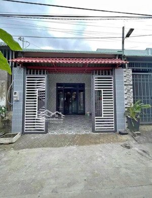 bán nhà bình tân-trả trước 250tr (gần vòng xoay an lạc 300m)