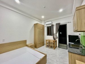 khai trương căn hộ mới xây - ban công full nội thất máy giặt riêng - ngay kế bên ubnd