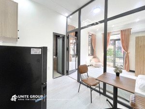 cho thuê căn hộ 1 phòng ngủ 40m2 ban công, máy giặt riêng đường ung văn khiêm gần đh ngoại thương