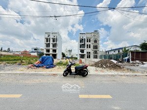 mặt tiền đường 4 x 45 m q12 lô đất cực hiếm giá chỉ 4.65 tỷ