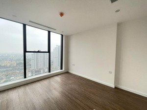 bán căn góc tầng cao view sân golf 3pn sunshine city 104m2 - 2 ban công thoáng - 9 tỷ