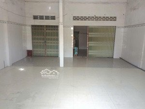 bán nhà chính chủ mặt tiền ql57 cách bến xe mỏ cày nam 500m