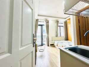 phòng trọ full nội thất 30m2 ngã tư hàng xanh gần đh ngoại thương, hutech đường nguyễn gia trí