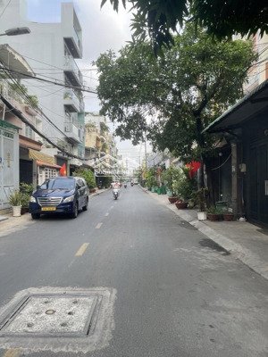 hẻm 10m 1/ nguyễn văn công- 100m2- ngang 5m- 4 tầng- ngay cc hà đô- hơn 10 tỷ