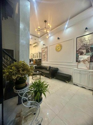 bán nhà 50m2 đường tôn đức thắng, phường văn chương, mặt ngõ thông, cách phố 30m, 5 tầng ở ngay