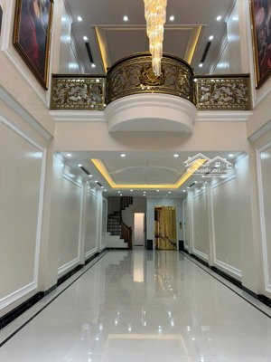 bán nhà thạch bàn, cổ linh, dt: 80m2 x mt: 5m x thang máy x gara x ô tô tránh, kd, giá: 19.5tỷ