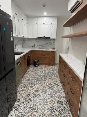 cần cho thuê căn hộ tại l1 ciputra, dt 114m2, 3 pn, nội thất sắm mới 100%, giá 35,8 tr/ tháng