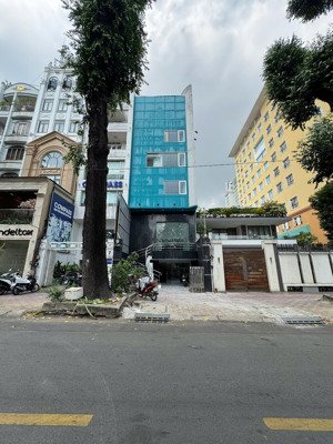 chủ ngộp bank cần bán nhà mặt phố trương định, phường võ thị sáu , quận 3 giá 79 tỷ