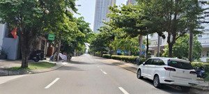 giáp biển + tòa căn hộ cao cấp 6 tầng- đường dương trí trạch- sơn trà - dòng tiền 50tr/ tháng.