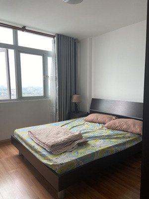 căn hộ tản đà court, q5, góc tản đà-ngtrãi 86m2, 2pn, 2wc, 14tr, nội thất. linh 