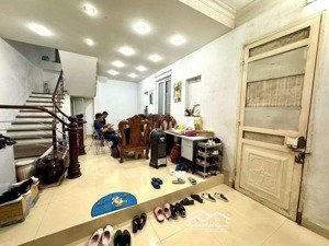 bán nhà mỹ đình - 1 nhà ra ô tô - dân xây chắc chắn - giá chỉ 7.8 tỷ (thương lượng)
