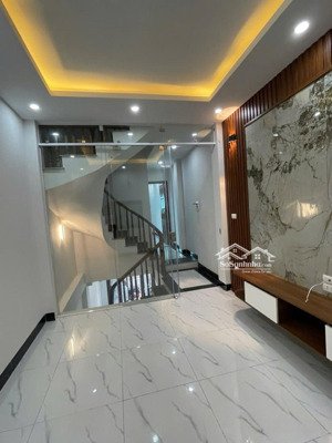 vạn phúc. ngô quyền. lô góc 5 tầng 3 thoáng giá chỉ 7.1 tỷ