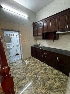 cần bán nhà phố ngọc lâm - lô góc - vị trí vàng - giá tốt