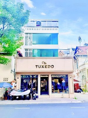 bán nhà vị trí đẹp góc 2 mặt tiền sát quận 1 - (nh 7x16m) - 4 tầng - hđt: 146tr/tháng - giá: 35 tỷ