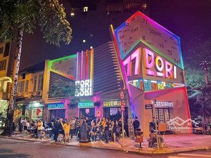 bán nhà ngang 12m góc 2 mặt tiền nguyễn tri phương - quận 10 - 3 tầng - hđt: 135tr/th - giá: 35 tỷ