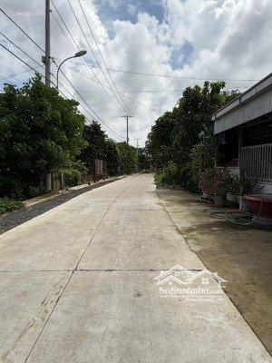 chính chủ gửi bán 266m2 có 130m2 thổ, phước thạnh, cách chợ việt kiều chỉ 500m