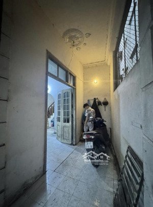 bán nhà võng thị, 5m ra ô tô, lô góc, 40m2, 9,4 tỷ