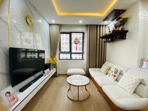 chính chủ bán căn hộ 2 ngủ 70m full nội thất,tầng trung,hướng mát giá 5,1 tỷ bao phí cc thái hà bca