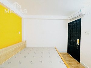 studio 5x thiết kế hiện đại gần đh bách khoa