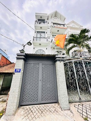 bán nhà riêng tại thạnh lộc 42, 3,4 tỷ, 34m2, 4pn, 3wc, đẹp, nhiều tiện ích