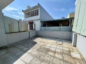 bán nhà 3 tầng lê duy đình gần sân bay đà nẵng