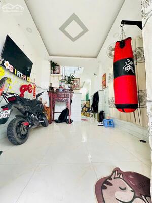 Bán nhà 5 Tầng, 5Pn, 38m2, gần Metro Cách Mạng Tháng 8 Quận 10, 5.5 Tỷ