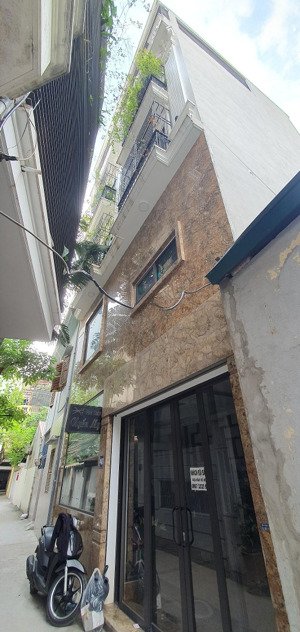 siêu phẩm 5 tầng, đẹp như khách sạn 5- phố hoàng như tiếp, trung tâm bồ đề, quận long biên.