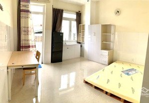 căn hộ studo ban công rộng thoáng ngay khu him lam quận 7